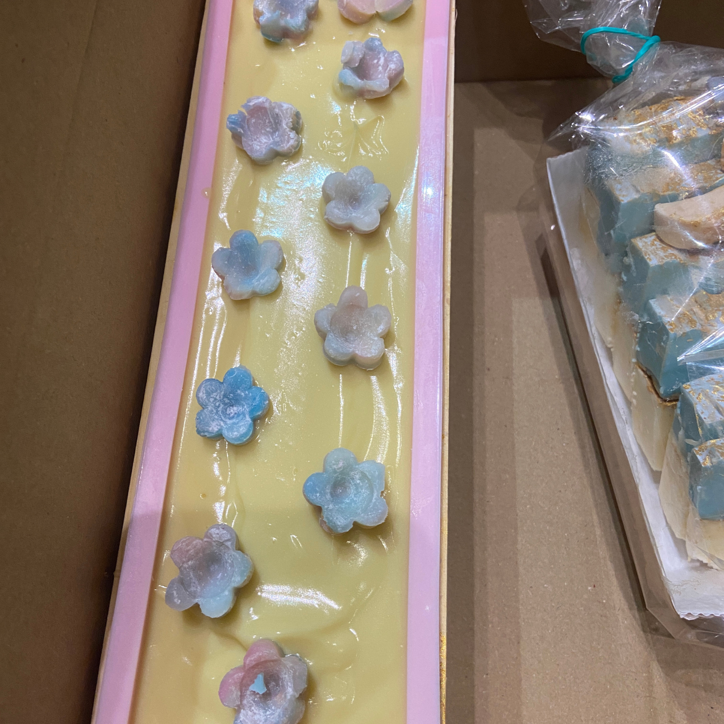 Christmas Soap Making Workshop - Saturday 28 November 10am-1pm" - itasnaturalessentials.com