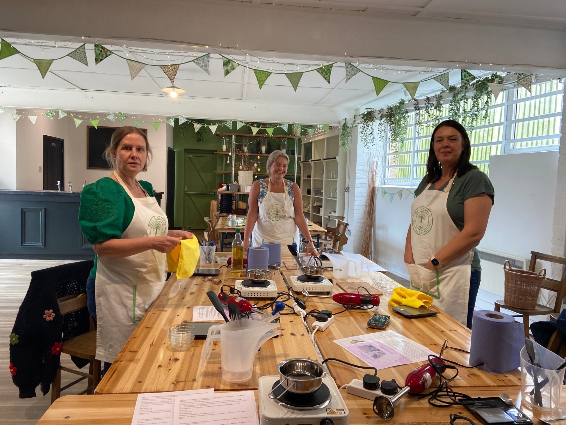 13 April Gardeners Soap & Hand Cream Workshop 10am - 1pm - itasnaturalessentials.com