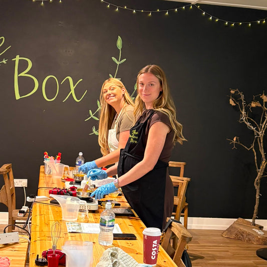 Christmas Candle & Spa Gift Workshop | Make 3 Luxury Gift Sets | 14 November 1 till 5 - itasnaturalessentials.com